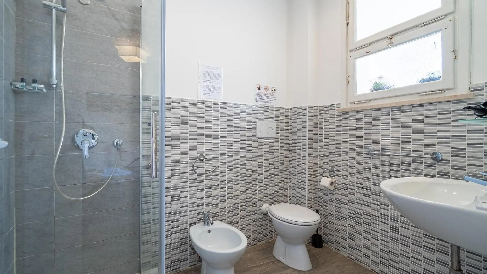 Cavour Rooms Guest house